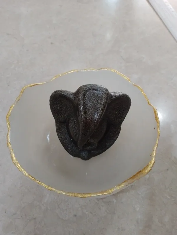 Selenite_Bowl_With_Pyrite_Ganesha