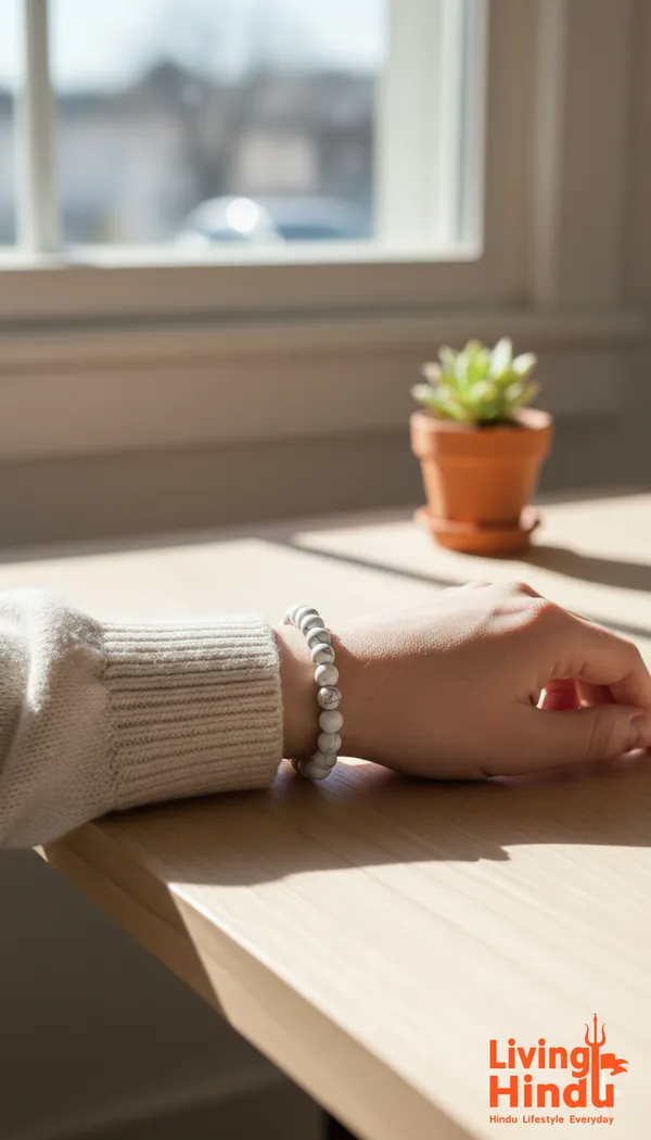 Natural_Howlite_Bracelet_|_Calms_Mind,_Reduces_Stress_&_Enhances_Patience