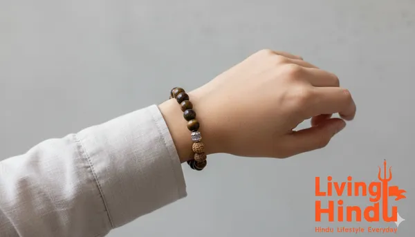 Natural_Rudraksha_Tiger_Eye_Bracelet_|_Courage,_Confidence_&_Protection_from_Negativity