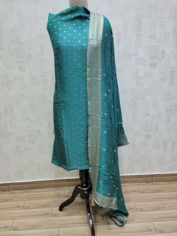 Green_Heavy_Dola_Silk_Unstitched_3_Piece_Suit_For_Women
