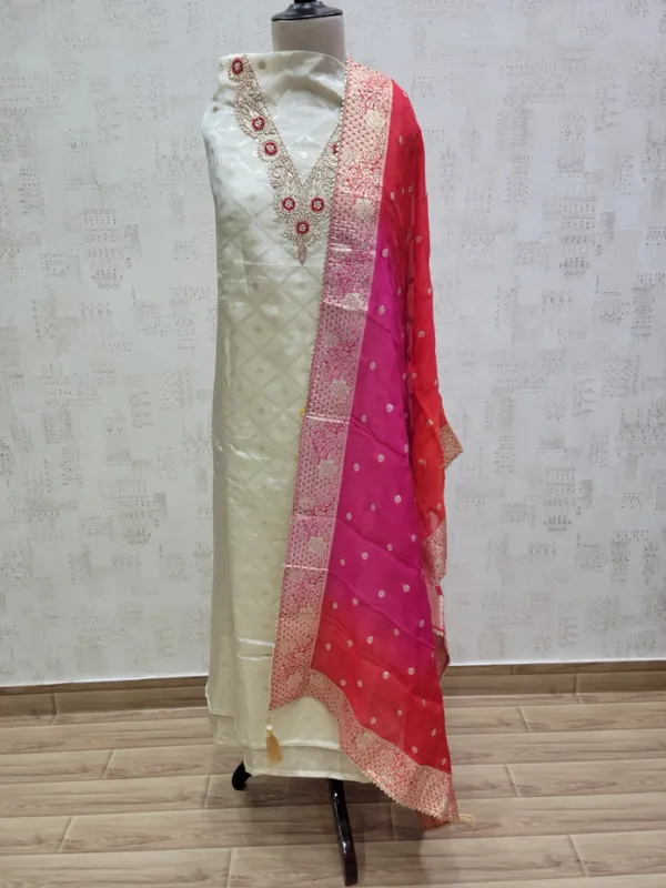 Cream_Premium_Tissue_Silk_V_Neck_Unstitched_3_Piece_Suit_For_Women