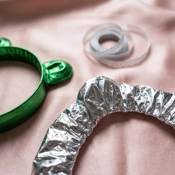 Golden_Foil_Party_Foil_Balloon_For_Marriage_Or_Any_Celebration_-_1_pc_piece
