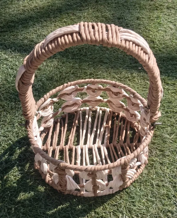 Rafia_basket