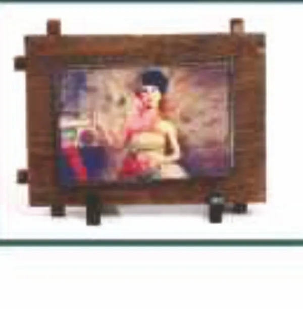 SUB_Rock_Photo_Stand_8.7x6.1_with_stand_Sh-38