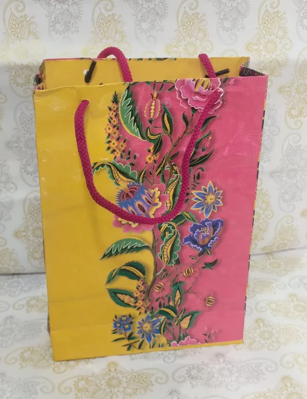 Multicolour_Art_Card_Paper_Bags_For_Marriage_Or_Any_Celebration_-_20_pcs_piece