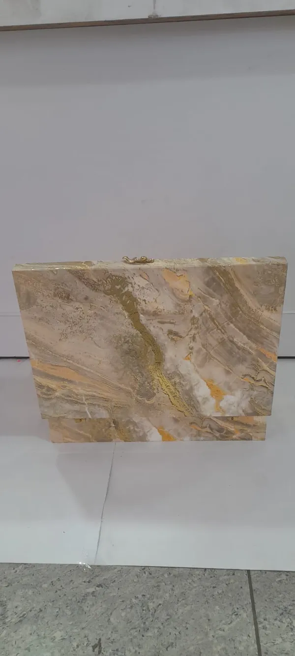 4_jar_+cavity__golden_box