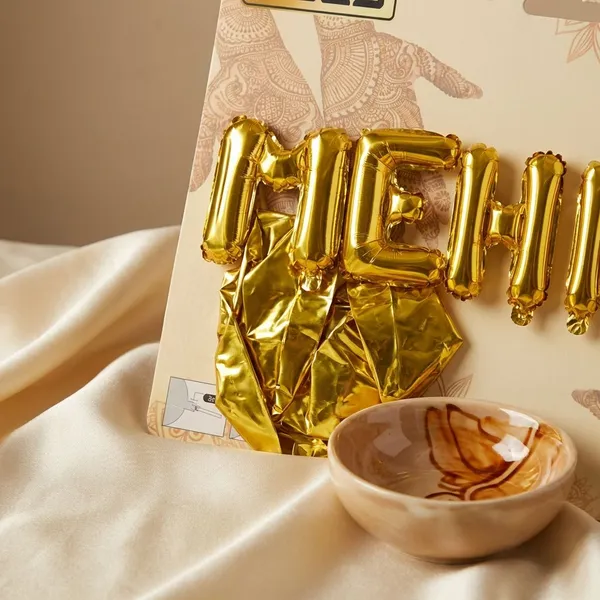 Golden_Foil_Party_Foil_Balloon_For_Marriage_Or_Any_Celebration_-_1_pc_piece
