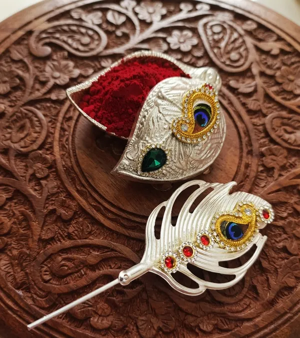 Ornate_Sindoor_Pot