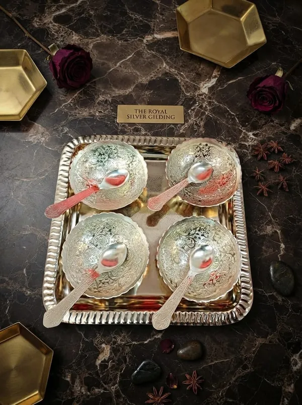 Royal_Four_Bowl_Collection