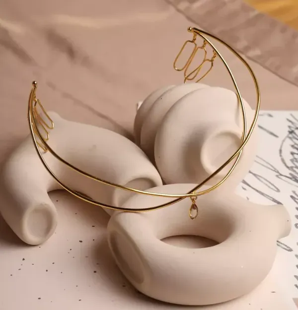 Gold_Brass_Crown_Tiara_For_Women