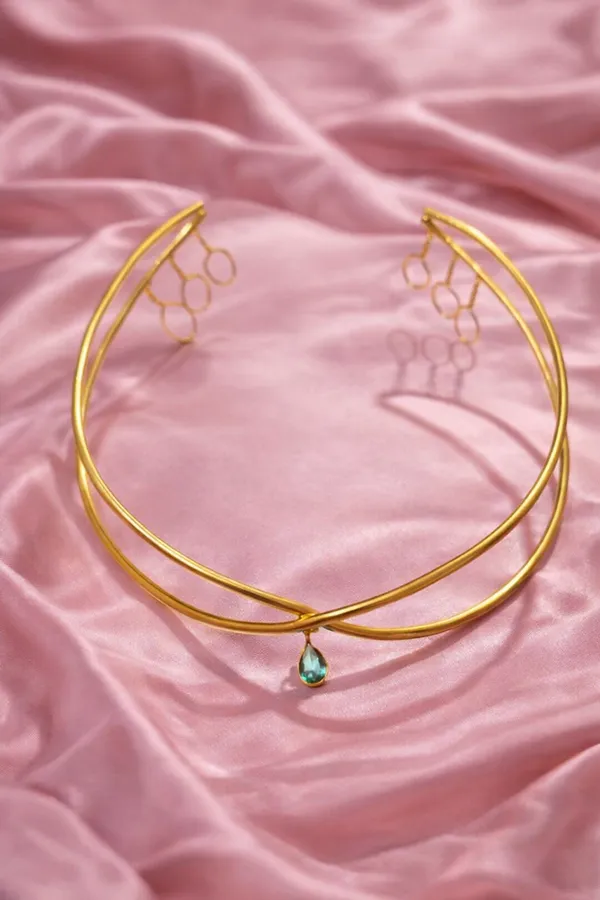 Gold_Brass_Crown_Tiara_For_Women