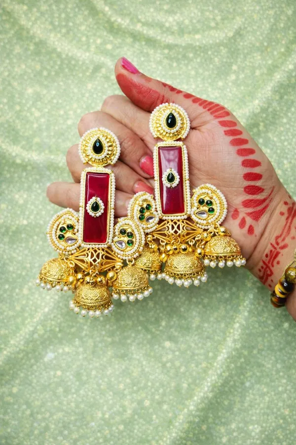 Multicolor_Brass_Kashmiri_Jhumka_For_Women