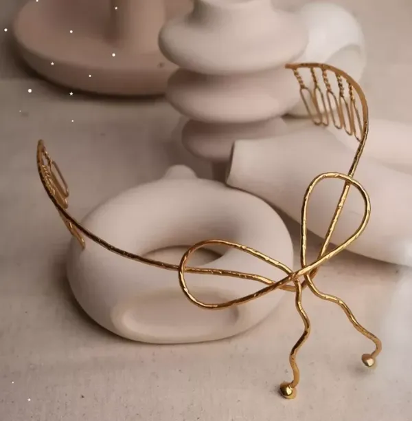 Gold_Brass_Hair_Tiara_For_Women