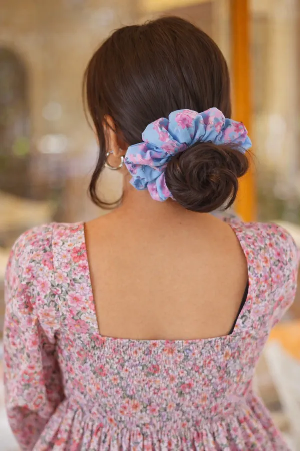 Multicolor_Brass_Silk_Scrunchie_Set_For_Women