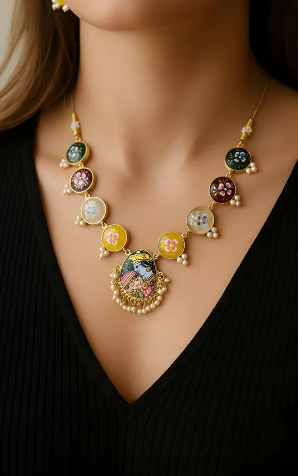 Multicolor_Brass_Kundan_Pearl_Necklace_Set_For_Women