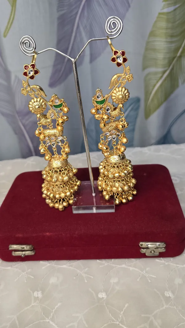 Gold_Brass_Meenakari_Earrings_For_Women