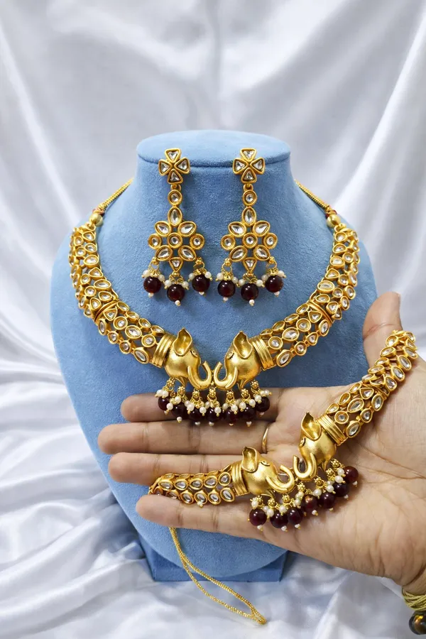 Gold__Brass_Kundan_Drop_Bridal_Necklace_Set_For_Women