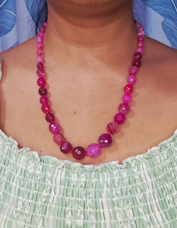 Pink_Brass_Agate_Onyx_Stone_Bead_Necklace_For_Women