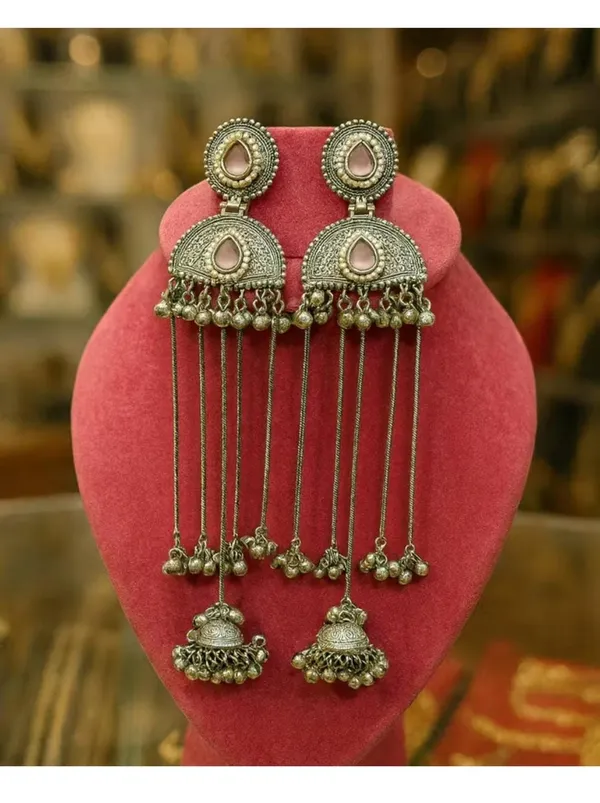 Silver_&_Maroon_Brass_Oxidized_Silver_Jhumki_For_Women