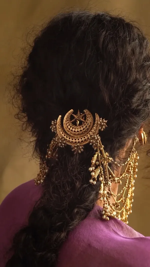 Gold_Brass_Maatals_Kan_Chain_For_Women