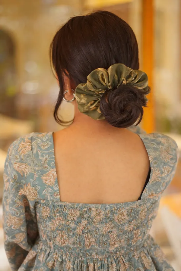Green_Brass_Silk_Scrunchie_For_Women
