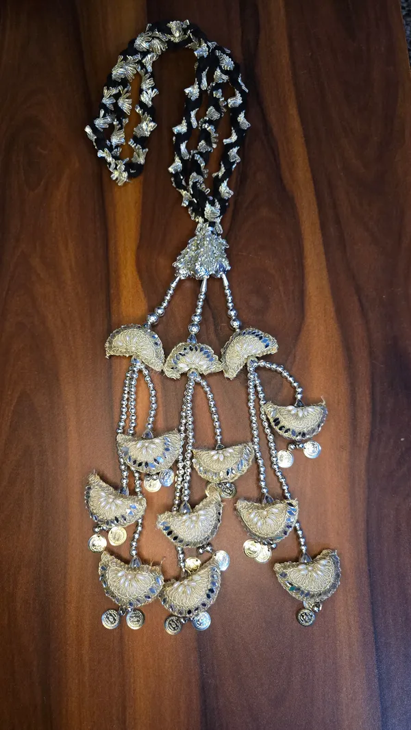 Silver_Golden,_Silver,_Black,_Tassels_Patiala_Shahi_Paranda_For_Women,_Girls