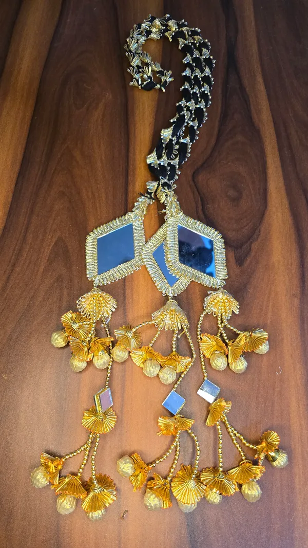 Gold_Brass_Patiala_Shahi_Paranda_For_Women