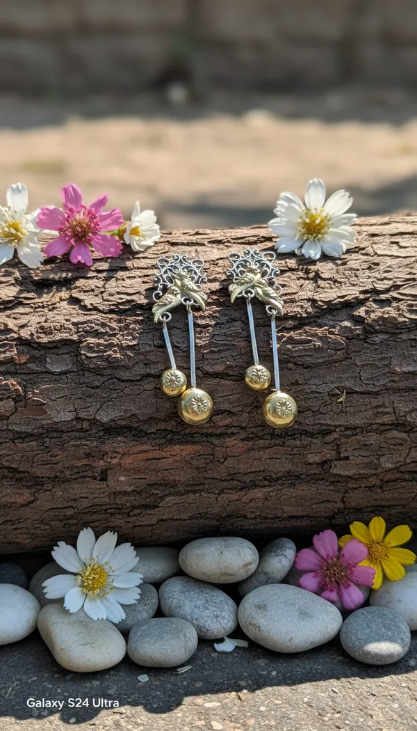 Silver_&_Gold_Brass_Chandbali_Earrings_For_Women
