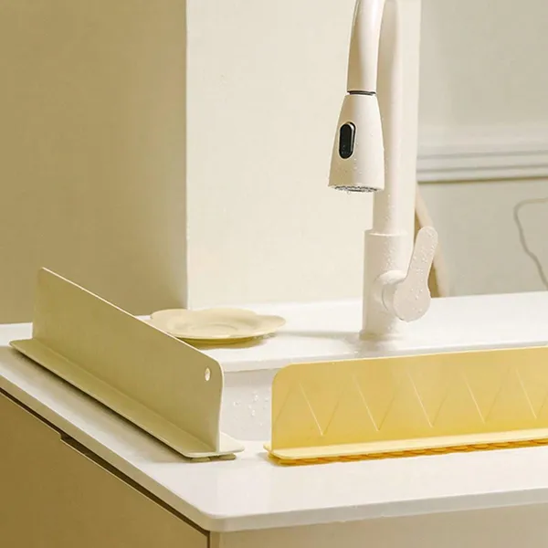 White_Kitchen_Sink_Splash_Guard_Water_Barrier_Silicone_Anti_Splash_Board_For_Sink_And_countertop_Protection