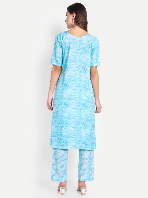 Blue_Cotton_Premium_&_Elegant_Kurti_&_Pant_For_Women