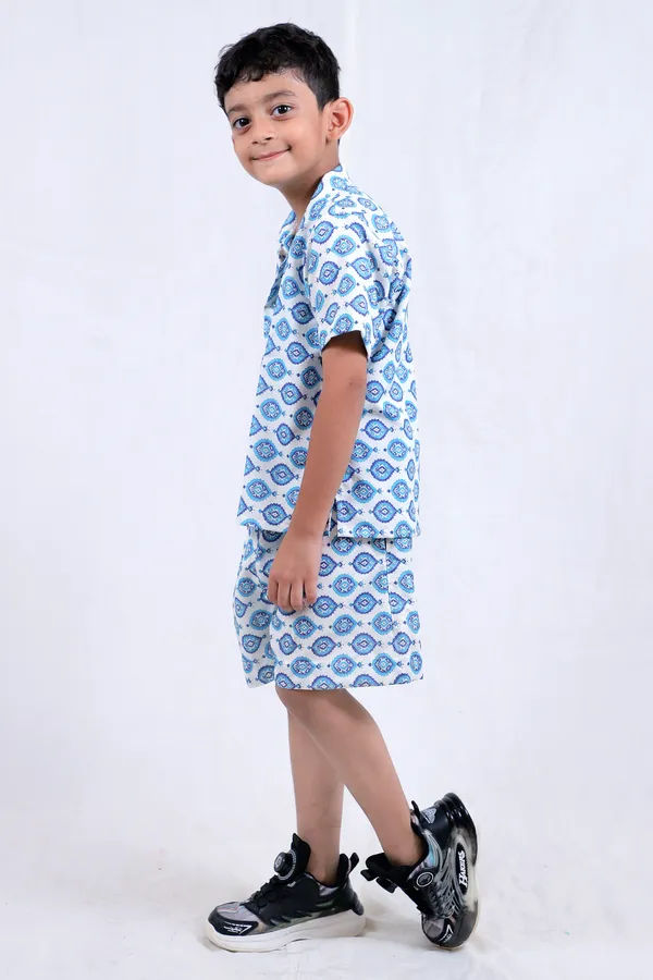 Co-Ord_Set_–_Multicolor_Printed_Shirt_&_Shorts