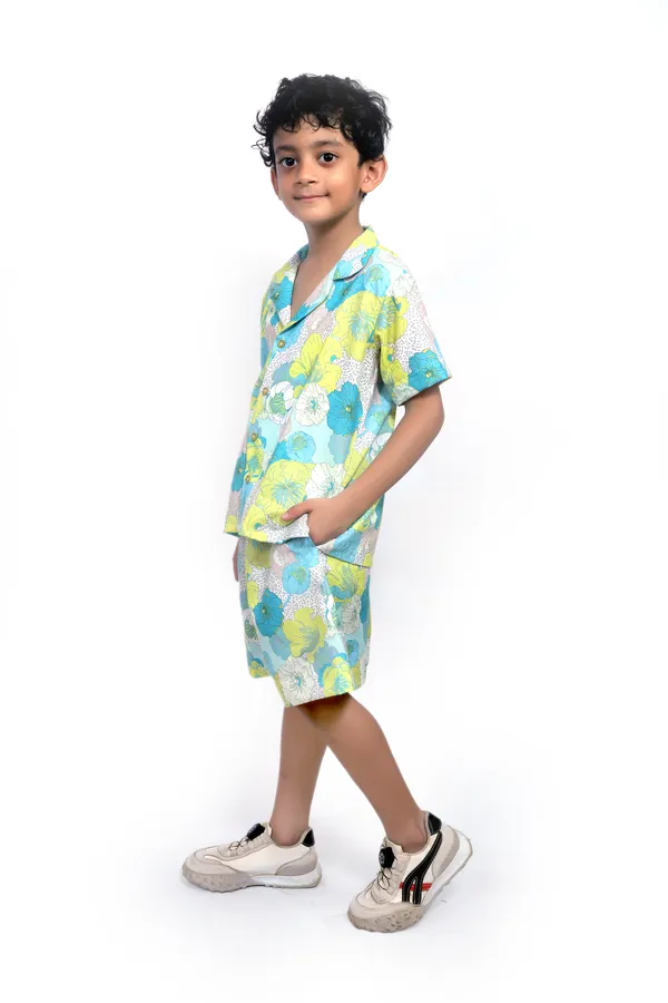Co-Ord_Set_–_Multicolor_Printed_Shirt_&_Shorts