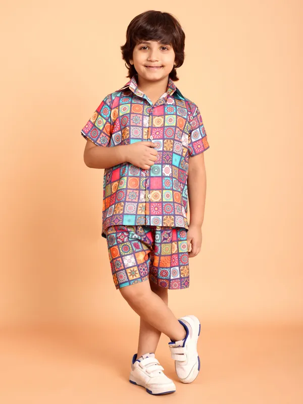 Co-Ord_Set_–_Multicolor_Printed_Shirt_&_Shorts