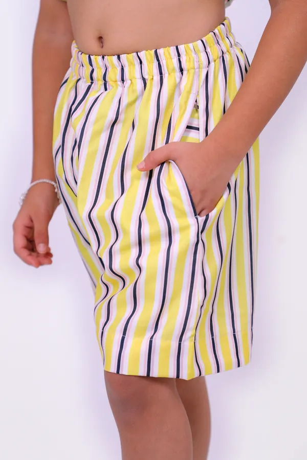 Co-Ord_Set_–_Multicolor_Printed_Shirt_&_Shorts