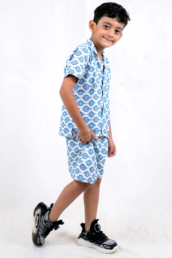 Co-Ord_Set_–_Multicolor_Printed_Shirt_&_Shorts