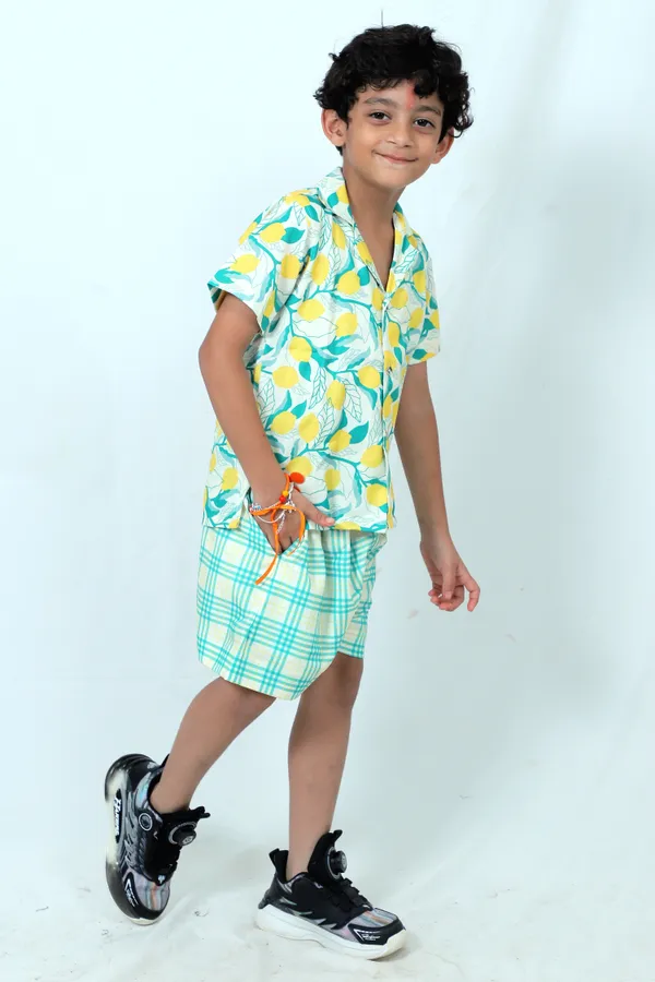 Co-Ord_Set_–_Multicolor_Printed_Shirt_&_Shorts