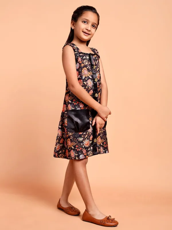 Girls_Black_Floral_Printed_A-Line_Dress