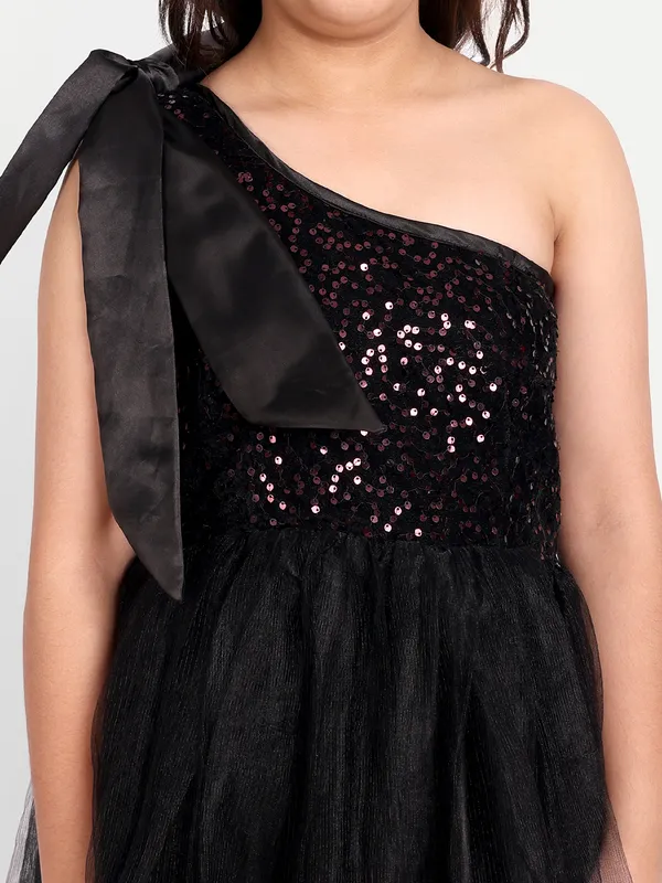 Girls_Black_One-Shoulder_Sequin_Gown_|_Elegant_Party_Wear_Floor-Length_Dress