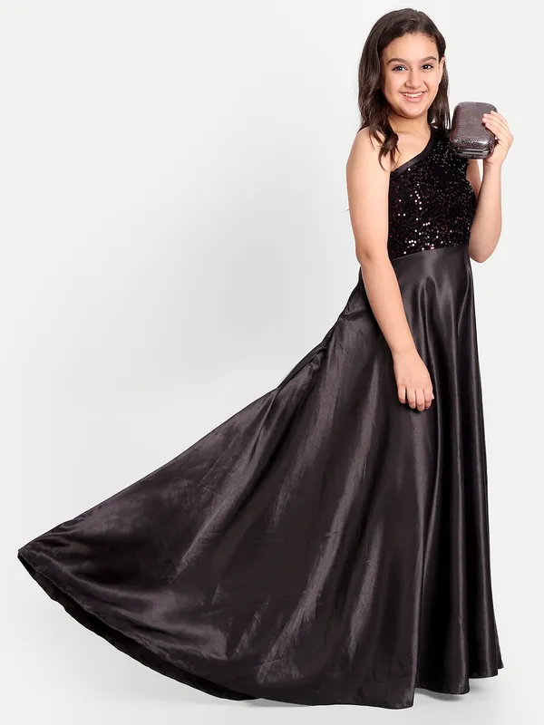 Girls_Embellished_One_Shoulder_saten_Maxi_Dress