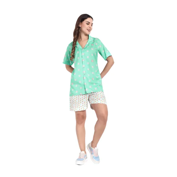 Light_Green_And_White_Cotton_Premium_&_Elegant_Top_&_Shorts_For_Women