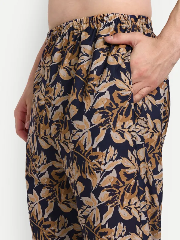 Men’s_Rust_Floral_Co-Ord_Set_with_Short_Sleeve_Shirt_&_Trousers