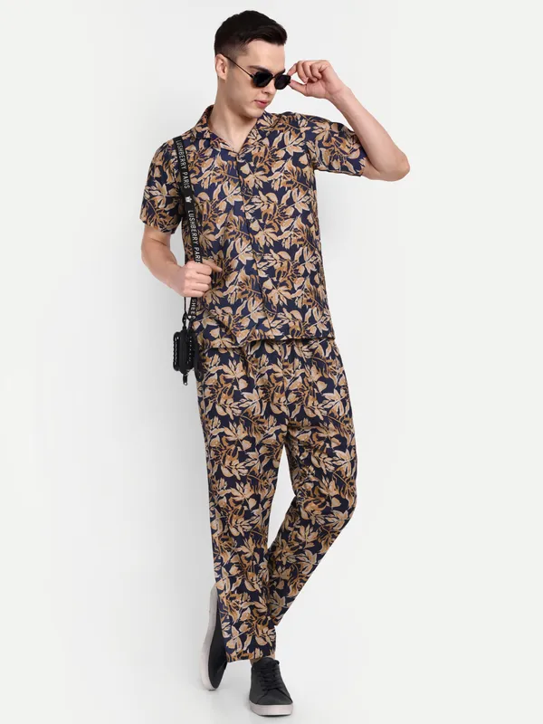 Men’s_Rust_Floral_Co-Ord_Set_with_Short_Sleeve_Shirt_&_Trousers
