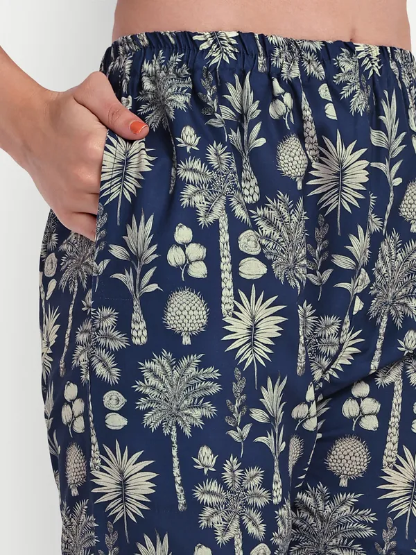 Navy_Blue_Cotton_Premium_&_Elegant_Top_&_Shorts_For_Women