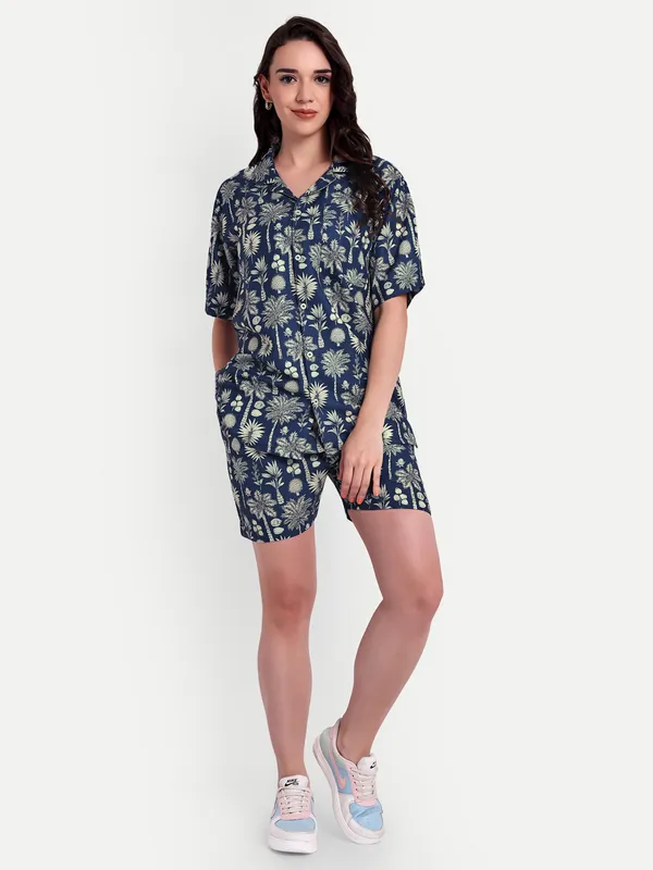 Navy_Blue_Cotton_Premium_&_Elegant_Top_&_Shorts_For_Women