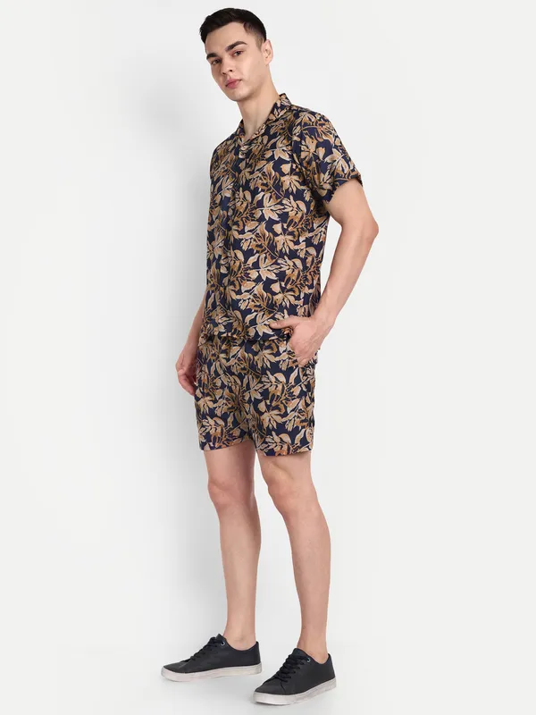 Print_Co-Ord_Set_for_Men_–_Summer_Casual_Shirt_&_Shorts_Combo