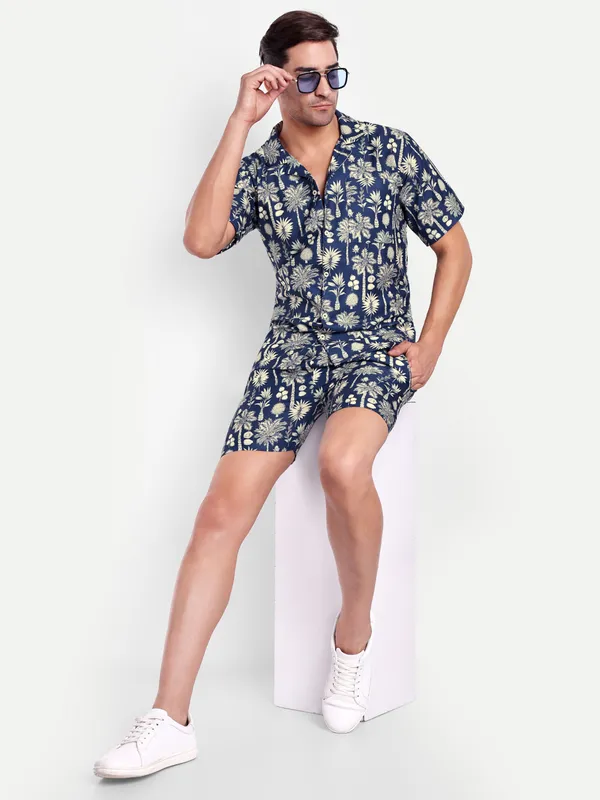Print_Co-Ord_Set_for_Men_–_Summer_Casual_Shirt_&_Shorts_Combo