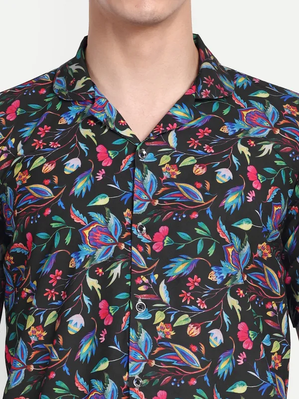 Print_Co-Ord_Set_for_Men_–_Summer_Casual_Shirt_&_Shorts_Combo
