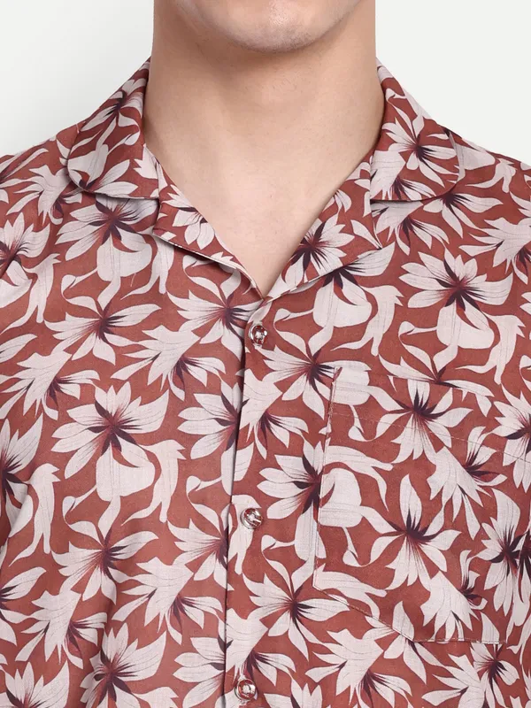 Print_Co-Ord_Set_for_Men_–_Summer_Casual_Shirt_&_Shorts_Combo