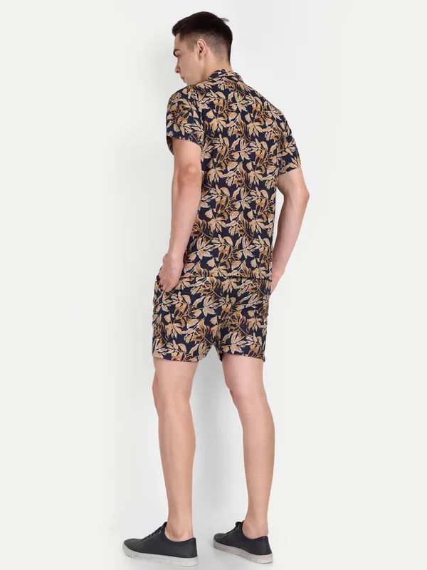 Print_Co-Ord_Set_for_Men_–_Summer_Casual_Shirt_&_Shorts_Combo