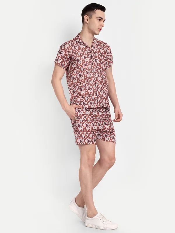 Print_Co-Ord_Set_for_Men_–_Summer_Casual_Shirt_&_Shorts_Combo